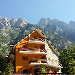 Hotel Dini